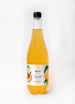 Сидр солодкий купажний газований Sweet Fresh cider Яблучний з Абрикосом 1 л 4820211640163 фото