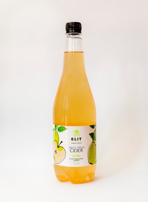 Сидр сладкий купажный газированный Sweet Fresh cider Яблочный 1 л 4820211640217 фото